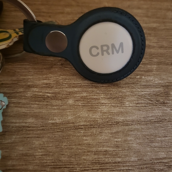 AirTag Leather Key Rings - Picture 5 of 6